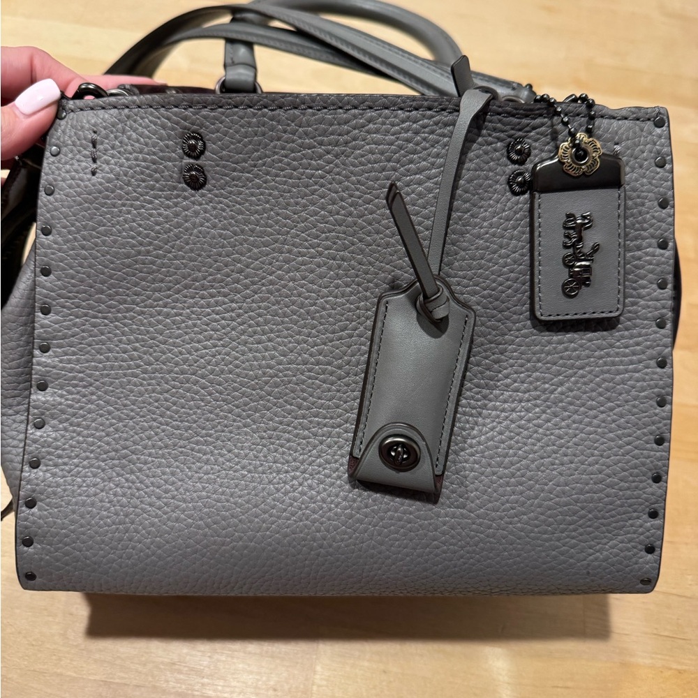 Coach Rogue 25 with Rivets - Picture 8 of 13